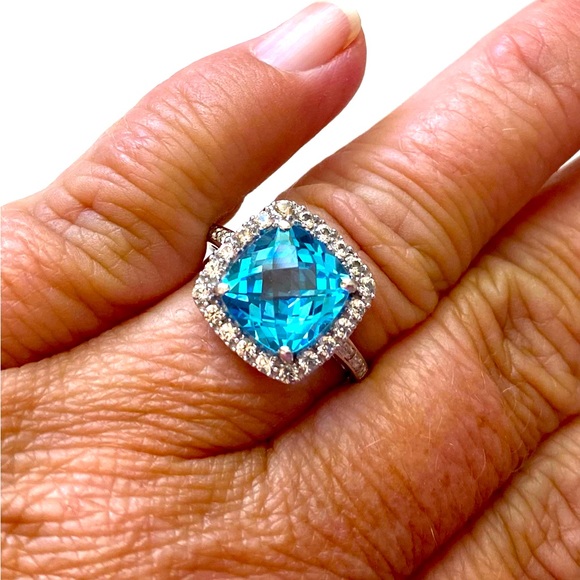 BRAND NEW Swiss Blue Topaz Diamond Halo Ring, 10k White Gold, Sz 6 - Picture 6 of 10